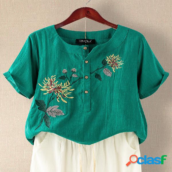 T-shirt floral do vintage do pescoço do botão do bordado