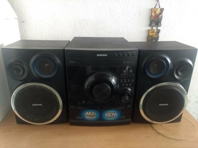 Vendo Som FM/Auxiliar Samsung $80,00