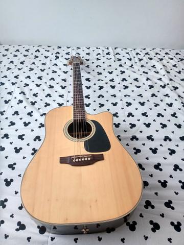 Violão Takamine