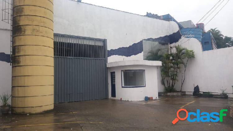 ALUGA-SE/VENDE-SE GALPÃO INDUSTRIAL/COMERCIAL EM DIADEMA!