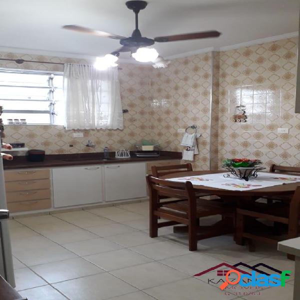 APARTAMENTO 2 DORM - VAGA DEMARCADA - CAMPO GRANDE - SANTOS