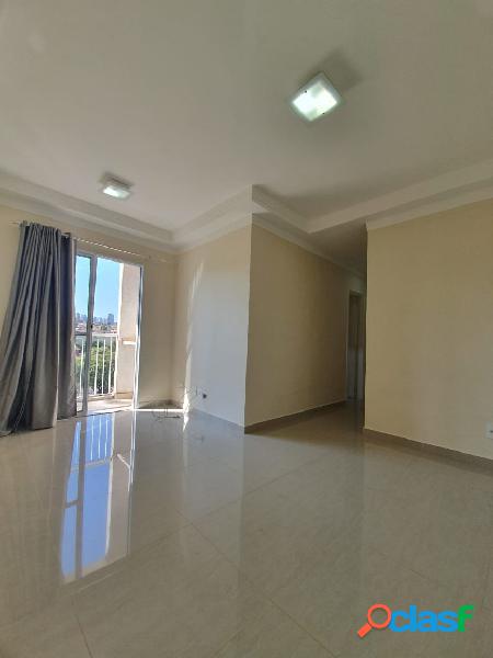 Apartamento 2 dormitórios na Av. Caramuru