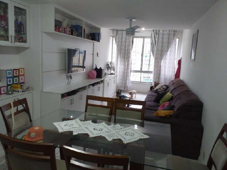 Apartamento a venda 103 m2 com 3 dormitórios e excelente