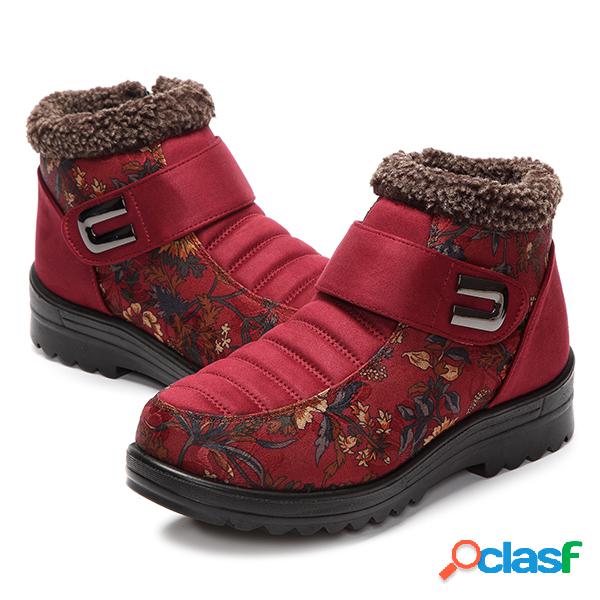 Botas Quentes com Sola Plataforma Decoração de Flor e