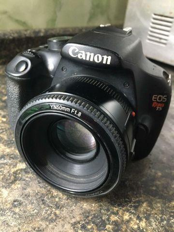 Camera CANON T5