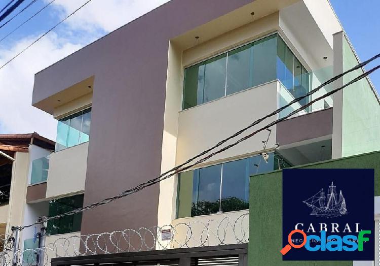 Casa com 3 Quartos à Venda no bairro Cabral, 250 m² por R$