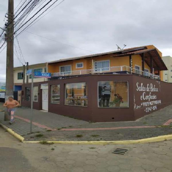 Casa para venda com 50 metros da praia- Balneário Piçarras