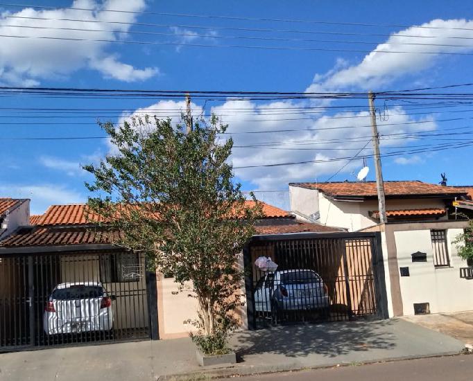 Casa terrea excelente localização..$200.000,00