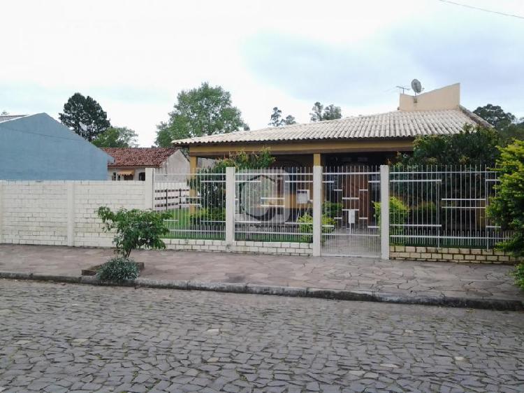 Casa à venda no Camobi - Santa Maria, RS. IM256114