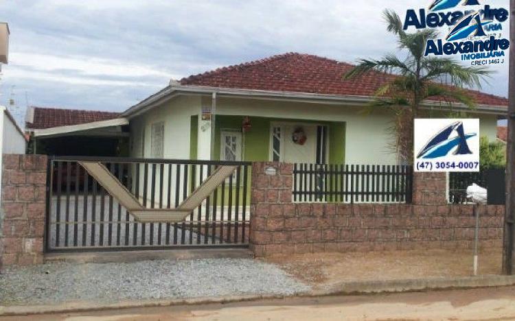 Casa à venda no Ilha da Figueira - Jaraguá do Sul, SC.