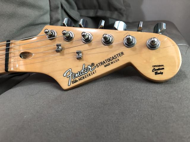 Guitarra Fender Stratocaster Chinesa