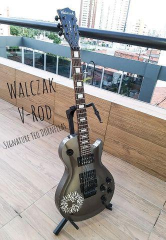 Guitarra Walczak V-Rod Sword Custom Shop Teo Dornellas