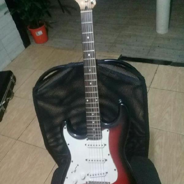 Guitrra condor 300 reais