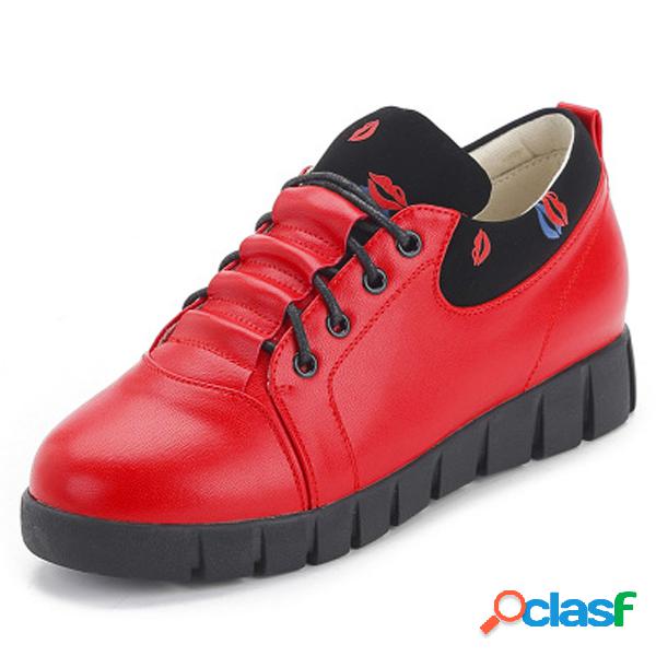 Lipstick Printing Lace Up Flat Athletic Casual Shoes