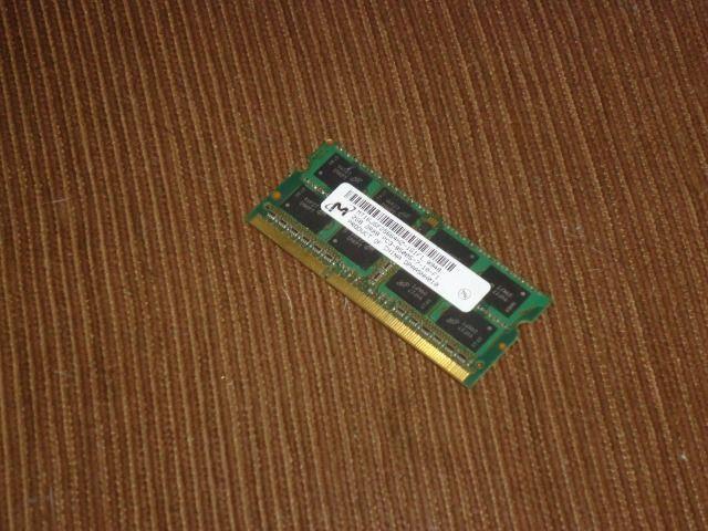 Memória notebook 2 GB - PC3-8500S-7-10-F1