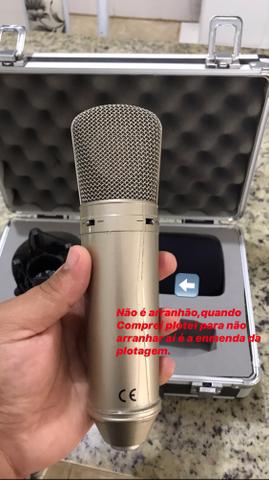 Microfone condensador Behringer