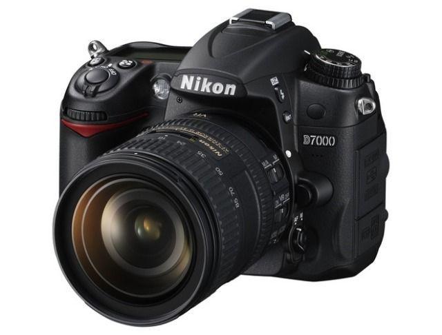 Nikon D7000 + 2 lentes + Flash Completa Nova !