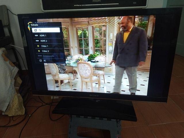 Sony bravia 32" não é smart.