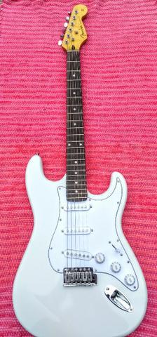 Stratocaster. F...