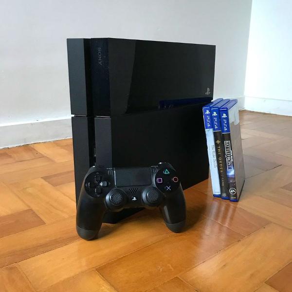 playstation 4 com controle e jogos