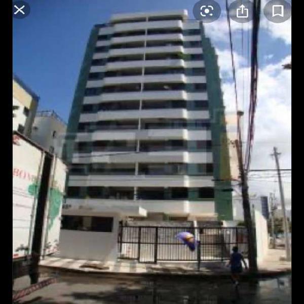 Apartamento para venda possui 96 metros quadrados com 3