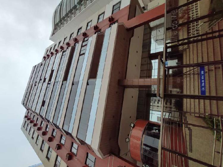 Apartamento para venda tem 145 metros quadrados com 3