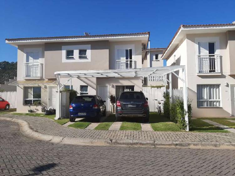 CASA EM CONDOMÍNIO FECHADO - SÃO ROQUE