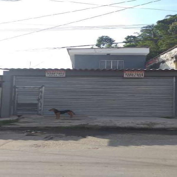 EXCELENTE SOBRADO COM GARAGEM/SALÃO COMERCIAL!!!