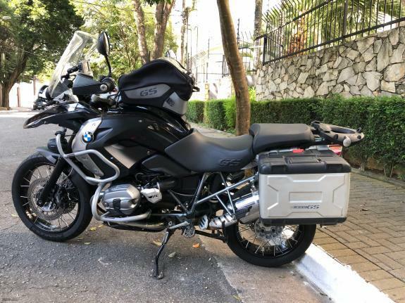 BMW - R 1200 GS Triple Black