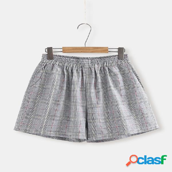 Calção ocasionais com cintura elástica xadrez e bolsos