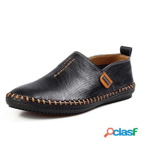 Homens Mão Costura Serpentina Padrão Slip On Loafers