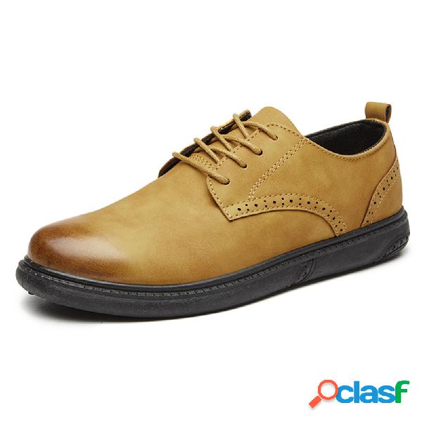 Homens elegantes esculpidos Couro Brogue Lace Up Casual