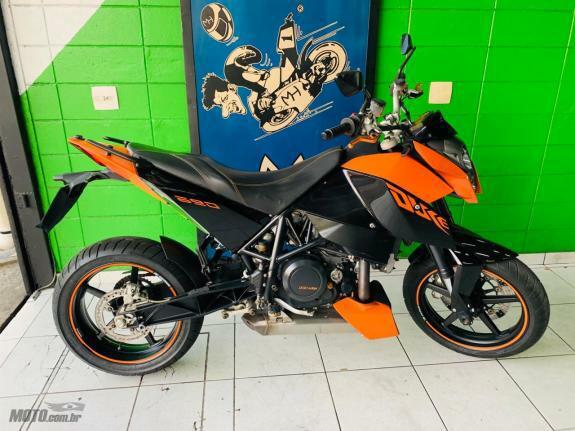 KTM - 690 Duke