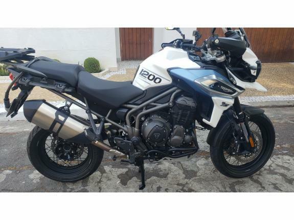 Triumph - Tiger 1200 XCX