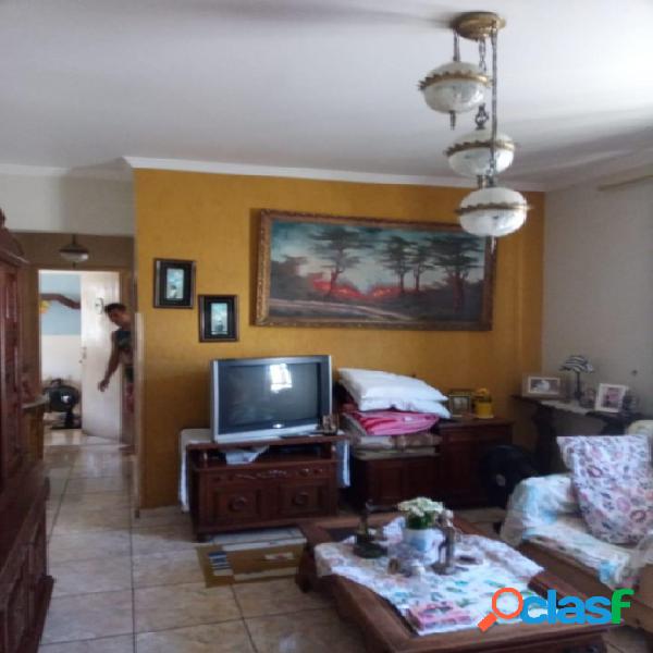 Apartamento - Venda - Santos - SP - Embaré