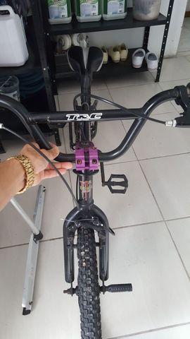 Bike bmx vendo ou troco em um celular