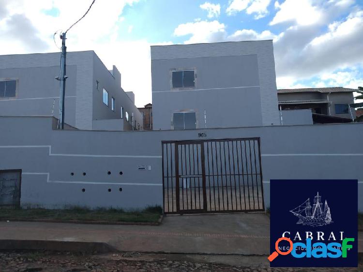 Casa com 2 Quartos à Venda, 68 m² por R$ 180.000