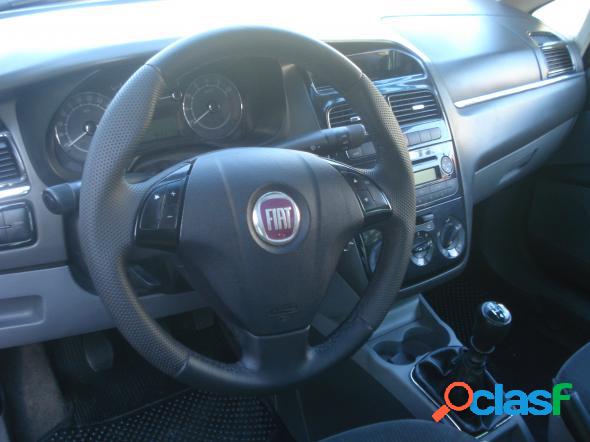 FIAT LINEA 1.9 HLX 1.9 1.8 FLEX 16V 4P VERMELHO 2009 1.8