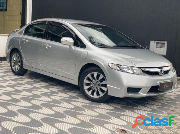 HONDA CIVIC SED. LXLLXL SE 1.8 FLEX 16V MEC. PRATA 2011 1.8