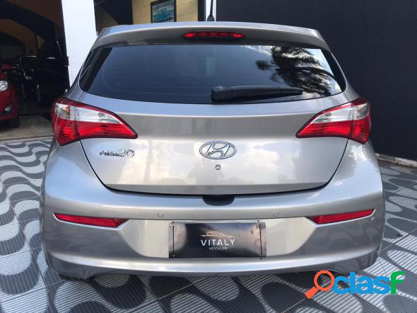 HYUNDAI HB20S C.PLUSC.STYLE1.0 FLEX 12V MEC. 4P PRATA 2017