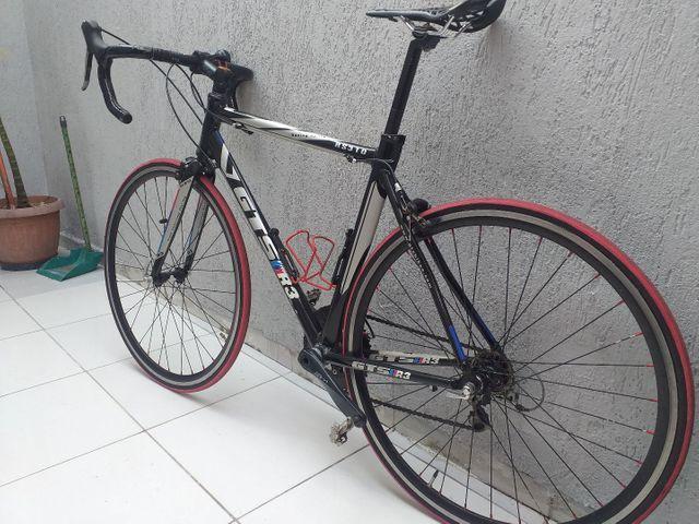 Vendo baike Speed tamanho 56 GTS R3