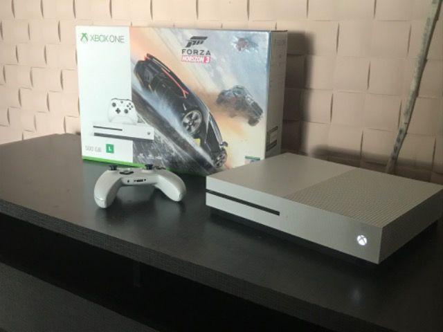 Xbox one Slim