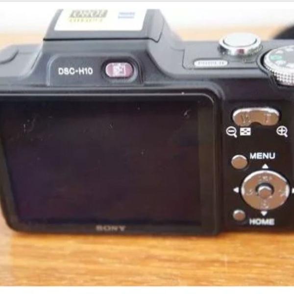 máquina fotográfica sony h-10