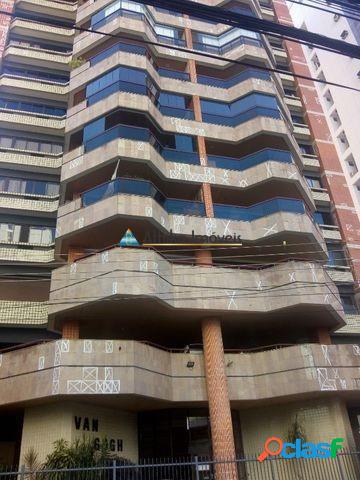 Apartamento 4 Quartos 2 Suítes e 2 Vagas de Garagem na