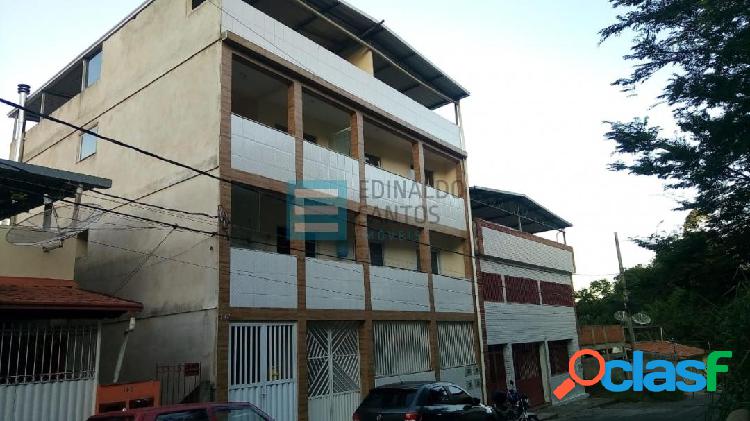 Apartamento com 3 quartos no bairro Industrial