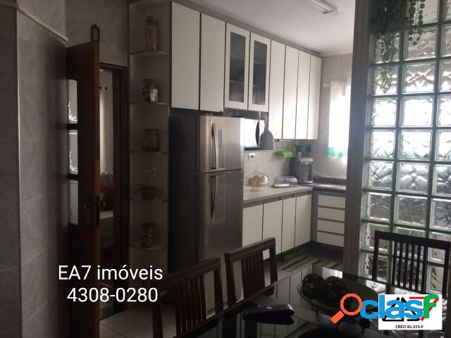 Apartamento de 02 dormitórios à venda no Piraporinha