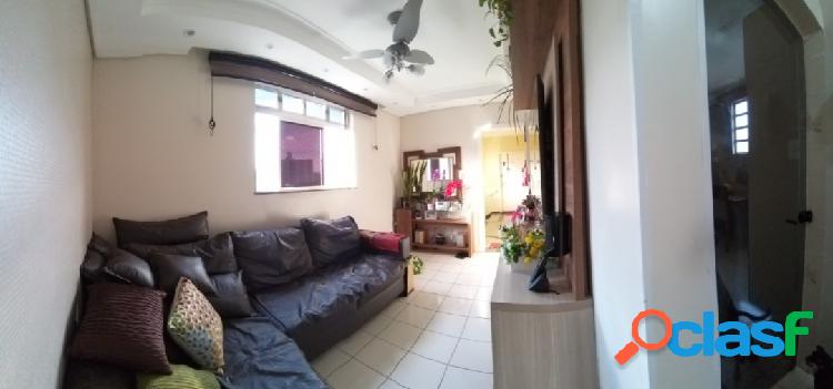 Apartamento de 2 dormitórios em Santos no Marapé