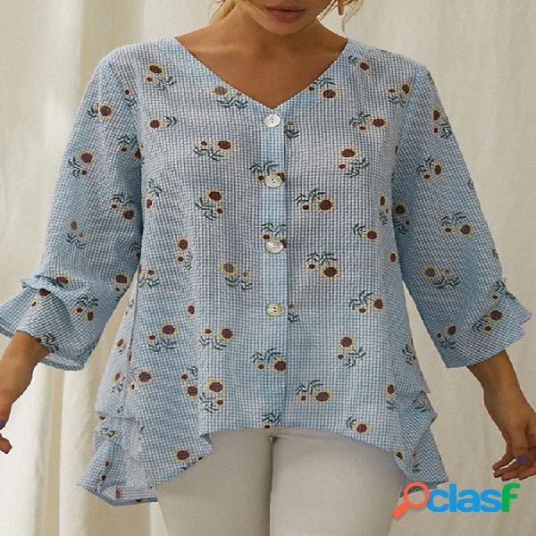 Blusa com mangas compridas e floral com mangas compridas
