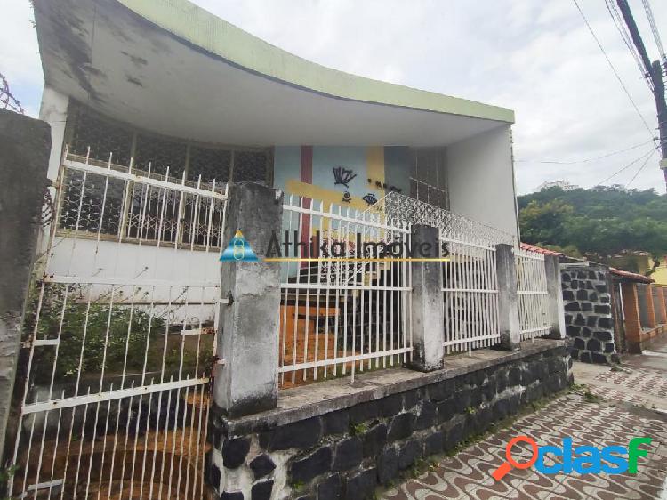 Casa de 5 Quartos com 360m² de área construída na Prainha