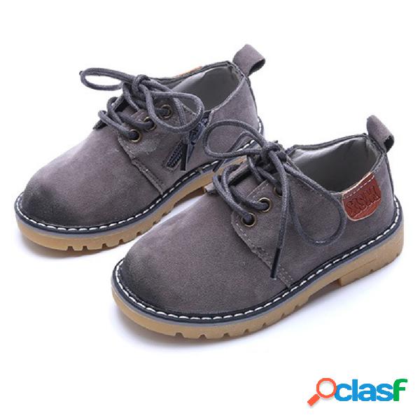 Miúdos unisex atam os sapatos lisos confortáveis do zíper